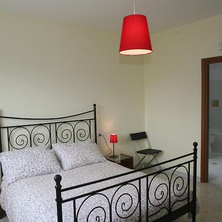 B&B La Collina Degli Ulivi Civitella Del Tronto Екстер'єр фото